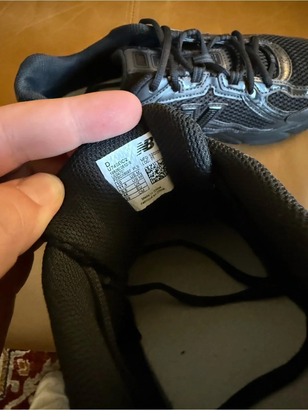New Balance 740v2 Mens Size 10 Black Gray Athletic Running Shoes Sneakers